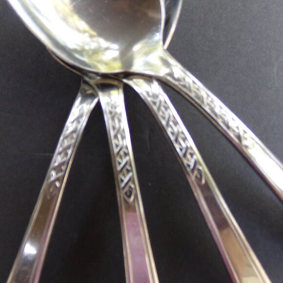 OneidaCraft Deluxe Stainless 4 Serving Spoons - Picture 3 of 9